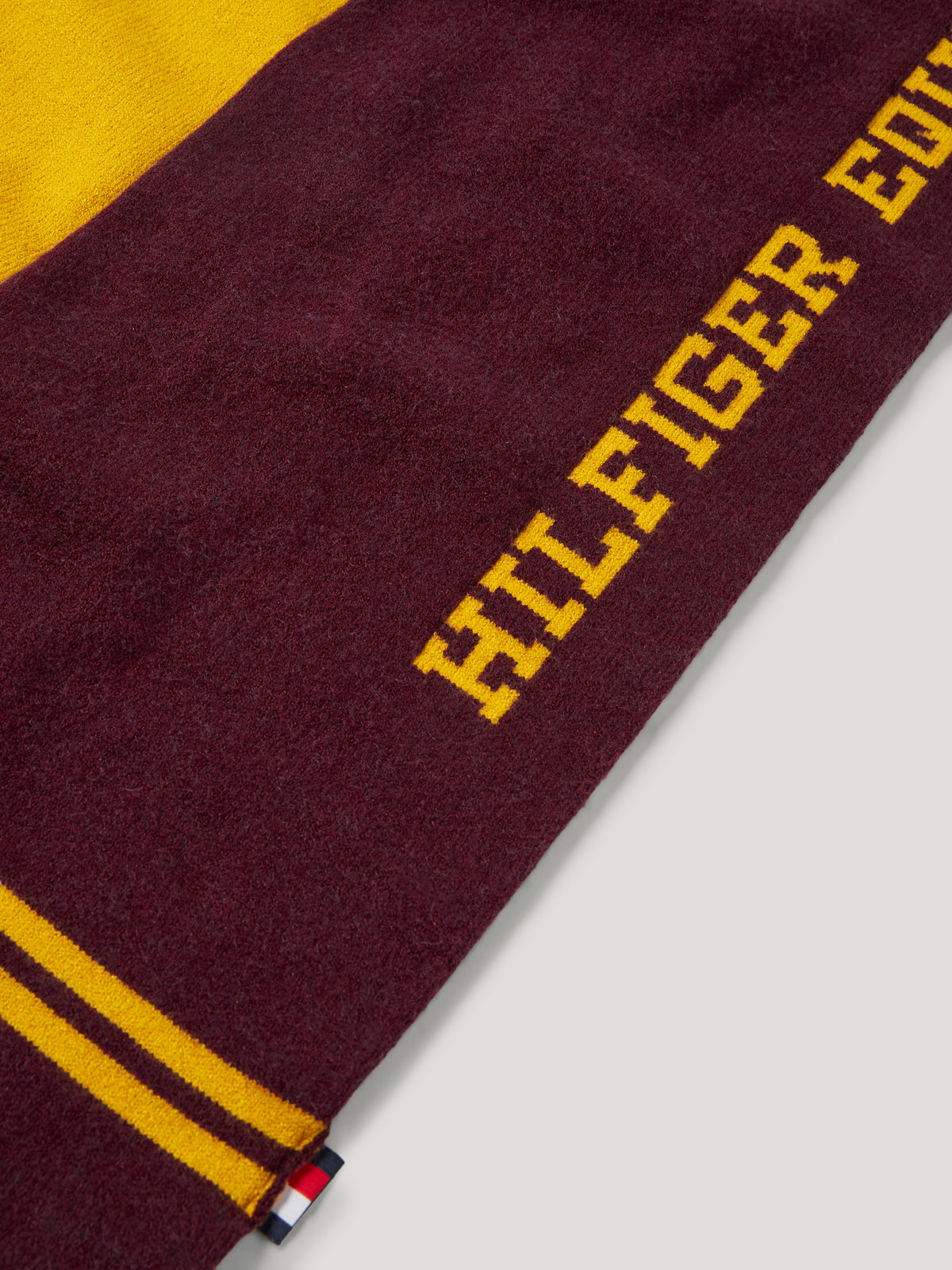Tommy Hilfiger Vanderbilt Varsity Scarf